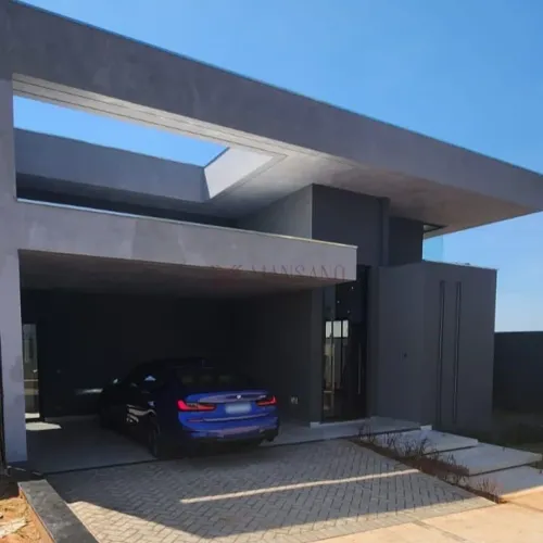 Casa à venda no Condomínio Villa De Leon em Piratininga