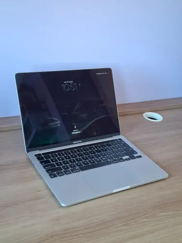 MACBOOK PRO 13'' M2 - 2022- 256GB SSD - PRATA - TOUCHBAR