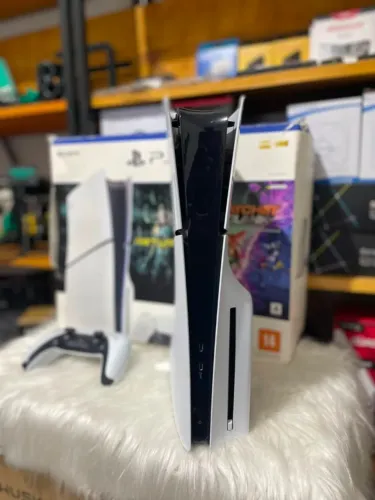 PS5 Slim 1TB Com Disco + Jogos