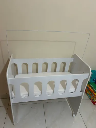 Mini Berço moisés com colchão,acompanha kit berço e Banheira azul