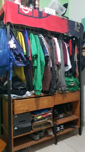 Arara para roupas 