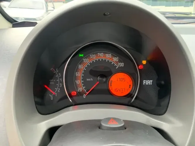 Fiat Fiorino Furgão Work. Hard 1.4 Flex 8V 2P 2018