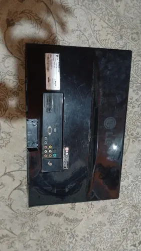 Placa central para monitor tv LG modelo M2280A-PM.