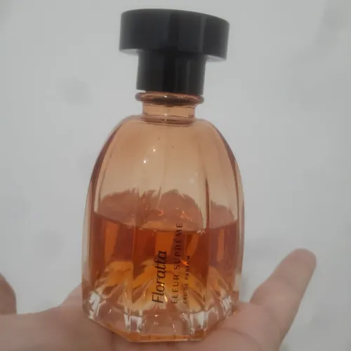 Perfume boticário florata