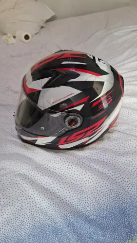 Capacete ls2 novo