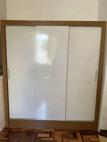 Guarda roupa solteiro