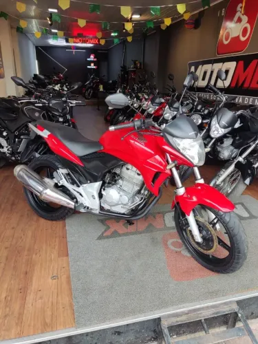 HONDA CB 300 , ANO 2012 
