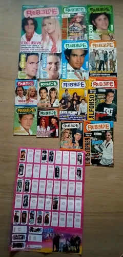 Revistas e posters RBD Rebelde 