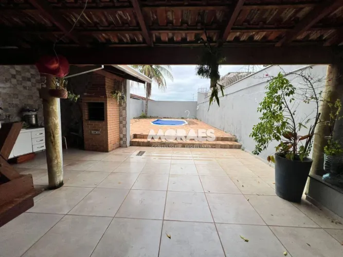 Casa com 3 quartos, 170 m² - venda por R$ 380.000 ou aluguel por R$ 2.800/mês - Vila Antár