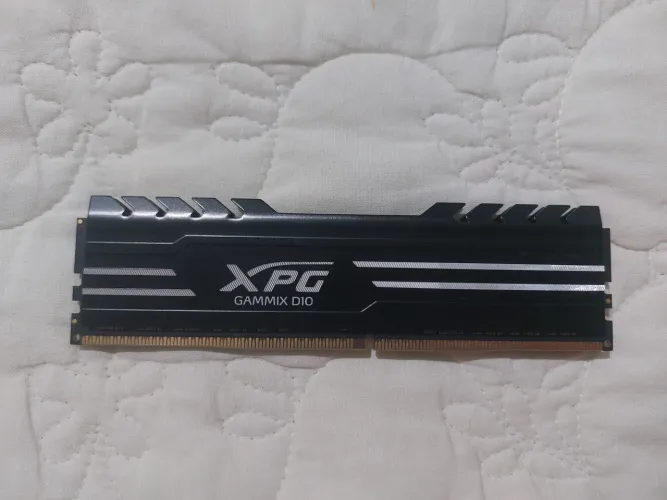 Memória RAM XPG Gammix D10, 8GB, 3000MHz, DDR4