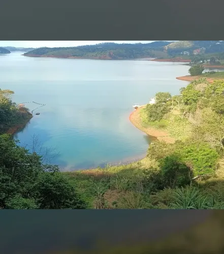 Terreno em condomínio fechado com acesso a Represa de Igaratá - 2.464 m?