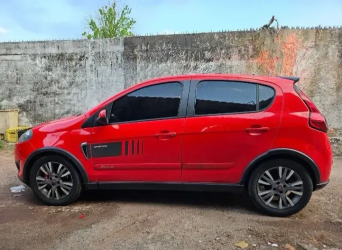 Fiat Palio Sporting 1.6 Flex 16V 5P 2016