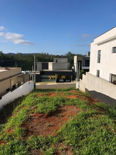 Terreno de Condominio em Sabaúna - Mogi das Cruzes