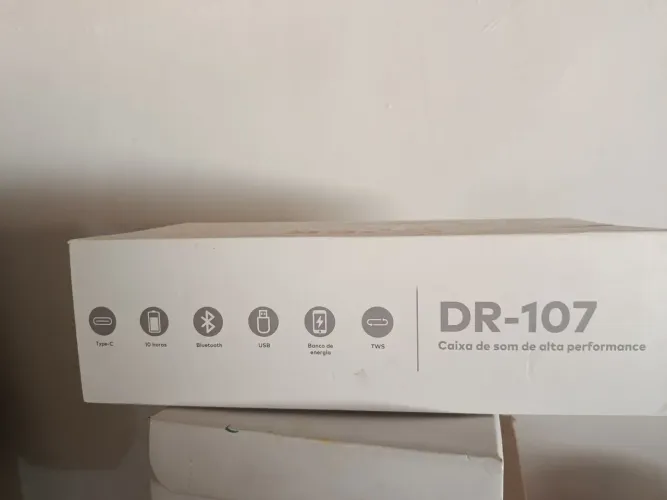 Vendo caixa de som nova usado apenas por 4 meses