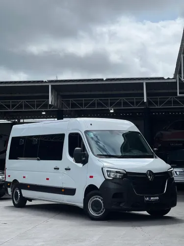 Renault Master 2.3 DCI Executive Longo 16L Dies 2026