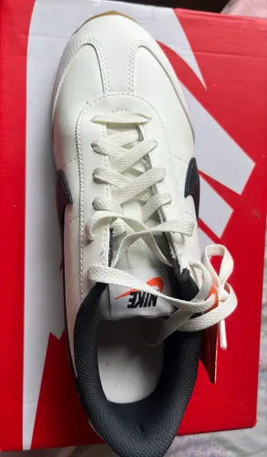 TÊNIS NIKE
