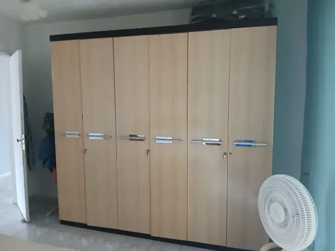 VENDA URGENTE DE GUARDA ROUPAS