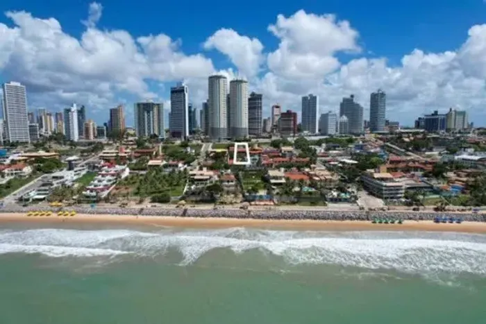 Aluga-se, Vivenda Ponta Negra, Praia de Ponta Negra, Natal/RN, Excelentes Aptos., quase be