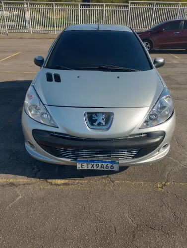 Peugeot 207 XR Sport 1.4 Flex 8V 5P 2011