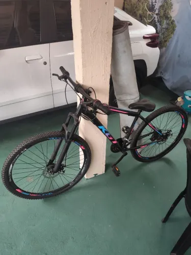 Bicicleta Aro 29 Aço Carbono Freios A Disco Suspensão 21 Velocodades