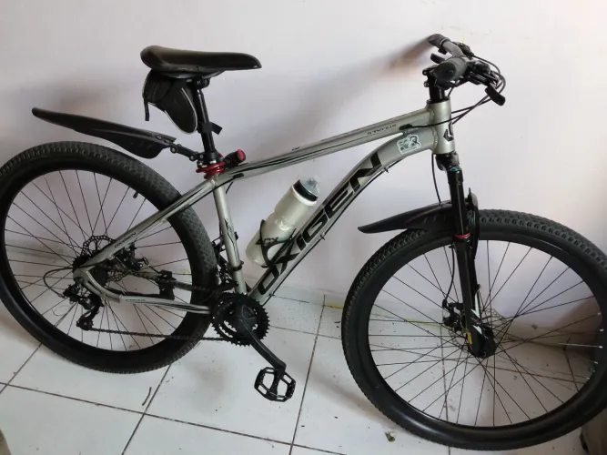 Bicicleta oxigen semi usada