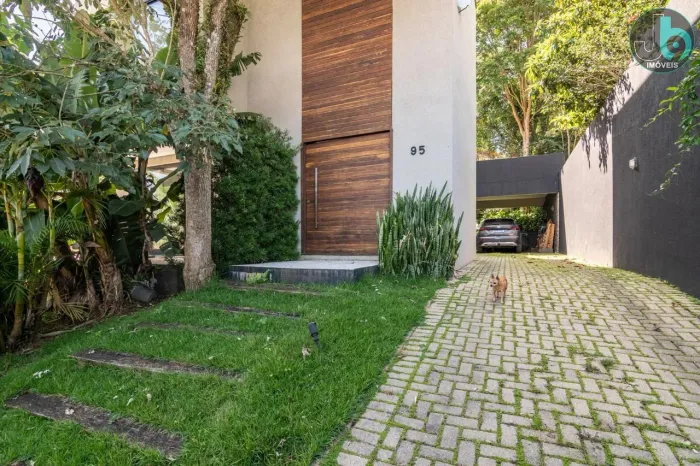 House em Curitiba - Paraná, Taboão