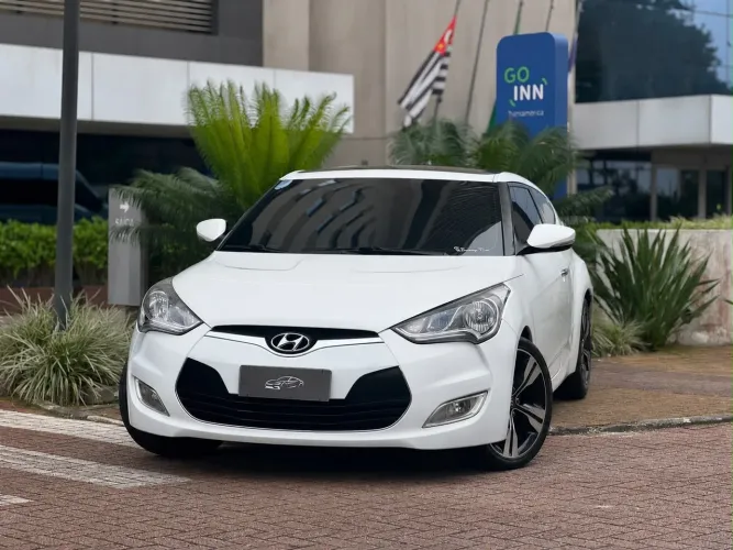 Hyundai Veloster 1.6 16V 140cv Aut. 2013