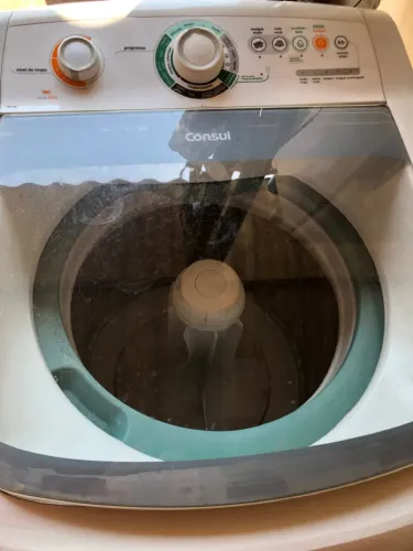 Máquina de lavar roupas 