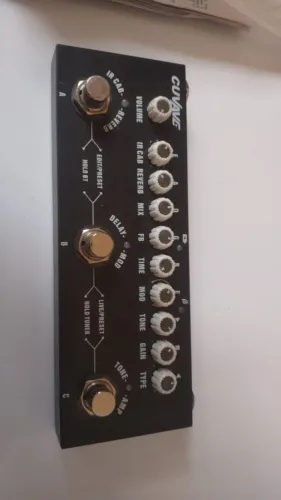 CUVAVE / M-VAVE CUBE BABY - Pedaleira Multi efeitos Portátil para Guitarra