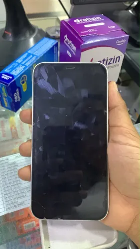 iPhone 12