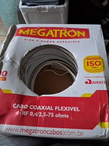 Cabo coaxial flexivel