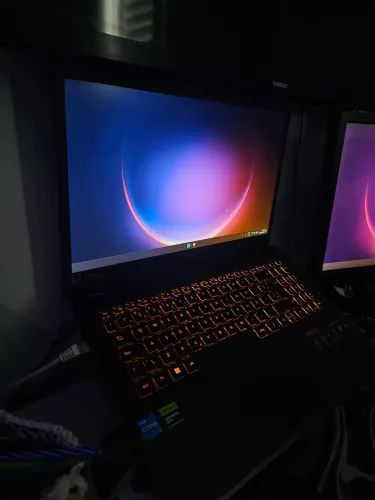 ACER Nitro V15 | RTX 4060 | I5 13420H | 16 GB 5200mhz | 512 GB NVME