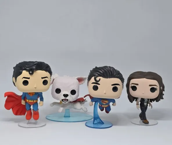 Disponíveis funko Pop Superman 