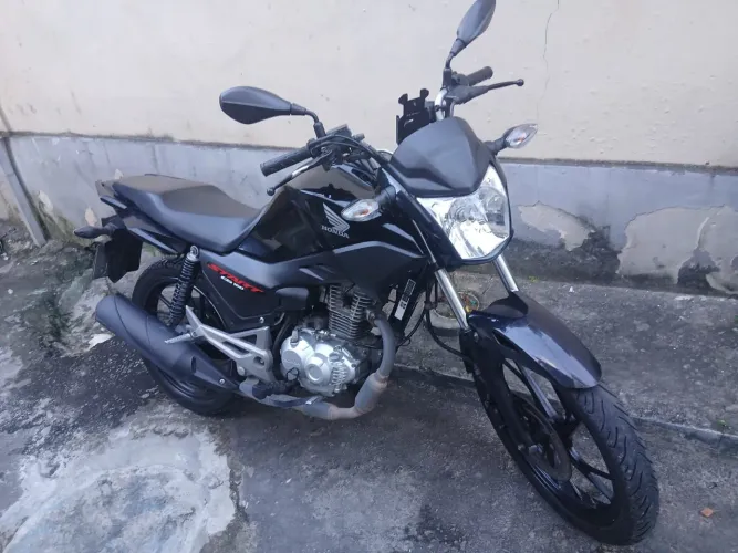 Vendo cg start 160 só pega e rodar