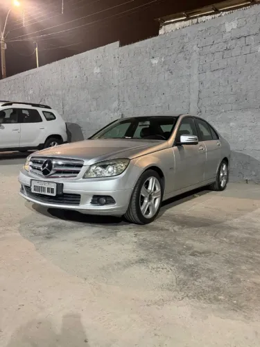 Mercedes-Benz C-180 CGI Classic 1.8 16V 156cv Aut. 2011