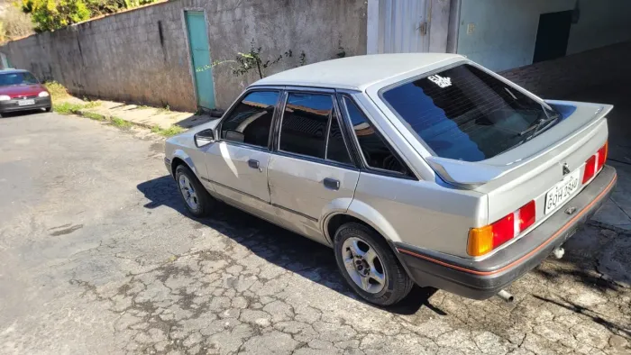Ford Escort Guarujá 1.8 4P 1992