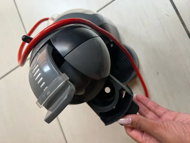 CAFETEIRA DOLCE GUSTO