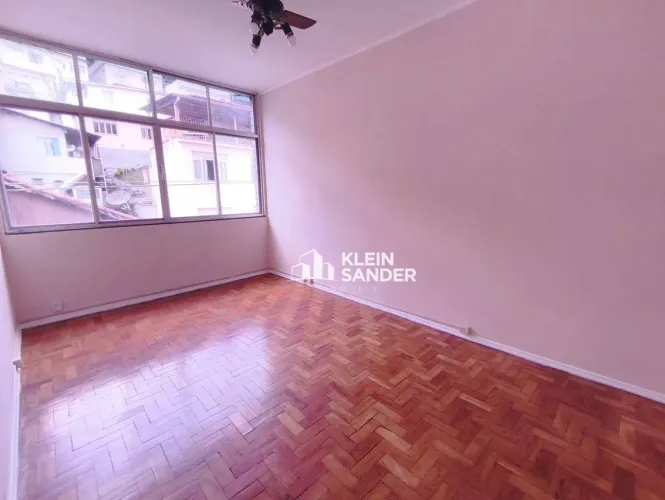 Apartamento com 2 dormitórios à venda, 75 m² por R$ 360.000 - Centro - Nova Friburgo/RJ