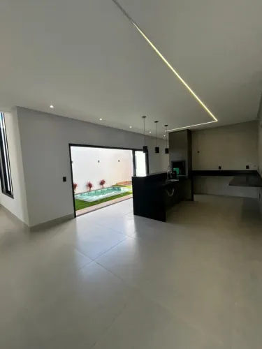 Casa, 3 quartos, 1 suíte, 140 m², 2 vagas no Residencial Campos Jordão em Anápolis