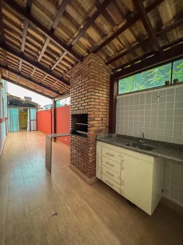 APARTAMENTO COM AREA PRIVATIVA PARA ALUGUEL / LOCAÇÃO NO CASTELO 
