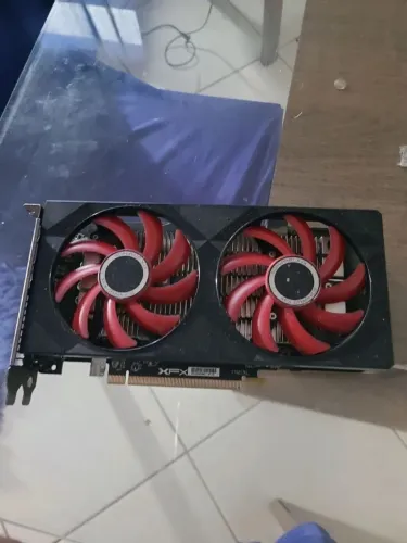 Placa de Vídeo XFX Rx 560 4GB (COM DEFEITO)
