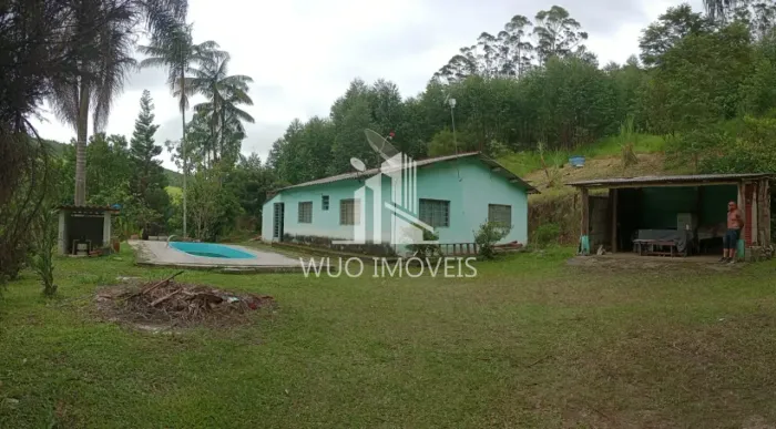 Chácara para Venda com 20.000 m² e Piscina - Salesópolis - SP