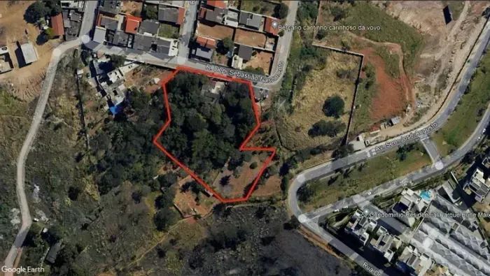 Terreno 5.636m², Bairro Palmeiras em Belo Horizonte/MG - Desocupado