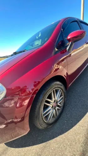 Fiat Punto Essence Dualogic 1.8 Flex 16V 5P 2011