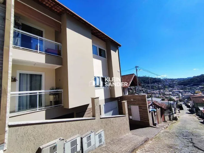 Apartamento com 2 dormitórios à venda, 57 m² por R$ 295.000,00 - Varginha - Nova Friburgo/