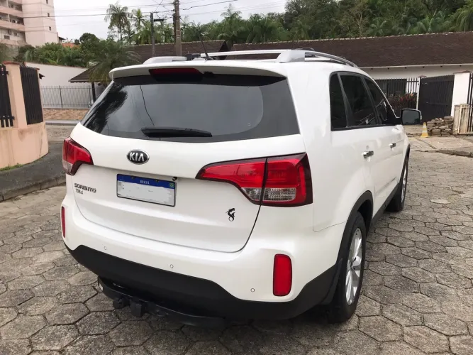 Kia Motors Sorento 2.4 16V 4X2 Aut. 2015