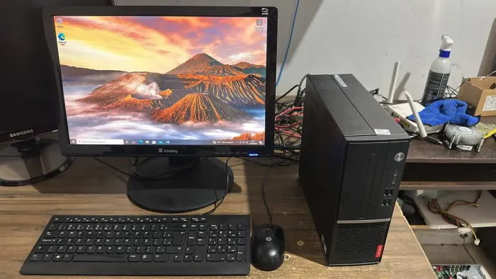 Computador lenovo i5 oitava ddr4 16 gb geração completo tela 19 polegadas ssd 256 loja 