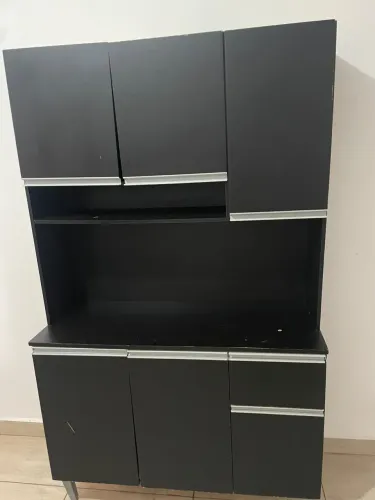 VENDE-SE ARMARIO 6PORTAS 1GAVETA