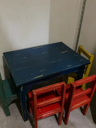 Mesa de criança retangular