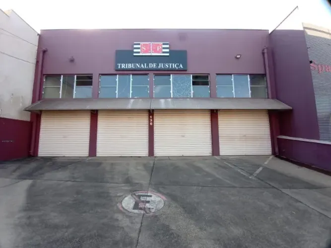 Prédio Comercial para Locação - Região Central de Mogi Mirim